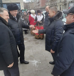 Каков трудовой счет, таков и почет