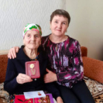 Вручили труженикам тыла юбилейную медаль «80 лет Победы в Великой Отечественной войне»